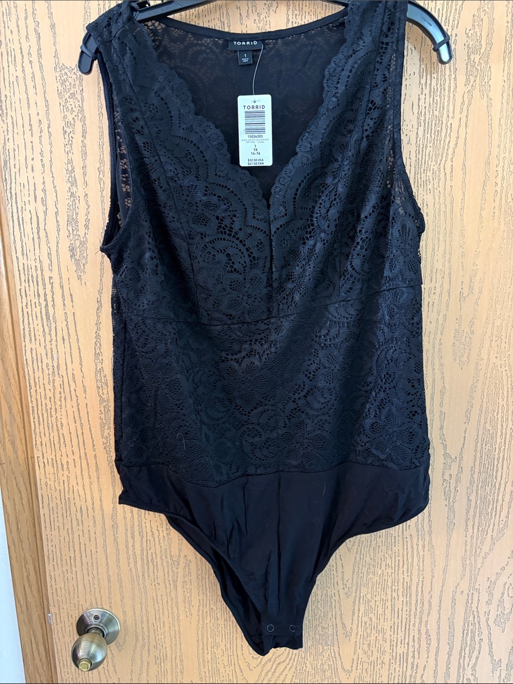 torrid Black Lace V-Neck Bodysuit with Scalloped Trim